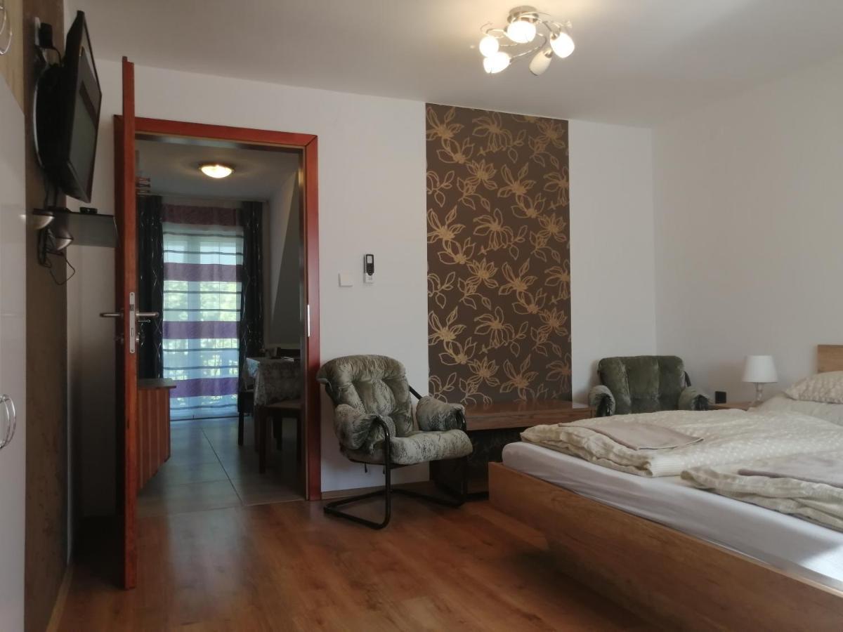 Anita Apartman Bük Eksteriør billede