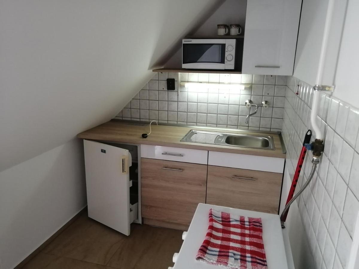 Anita Apartman Bük Eksteriør billede